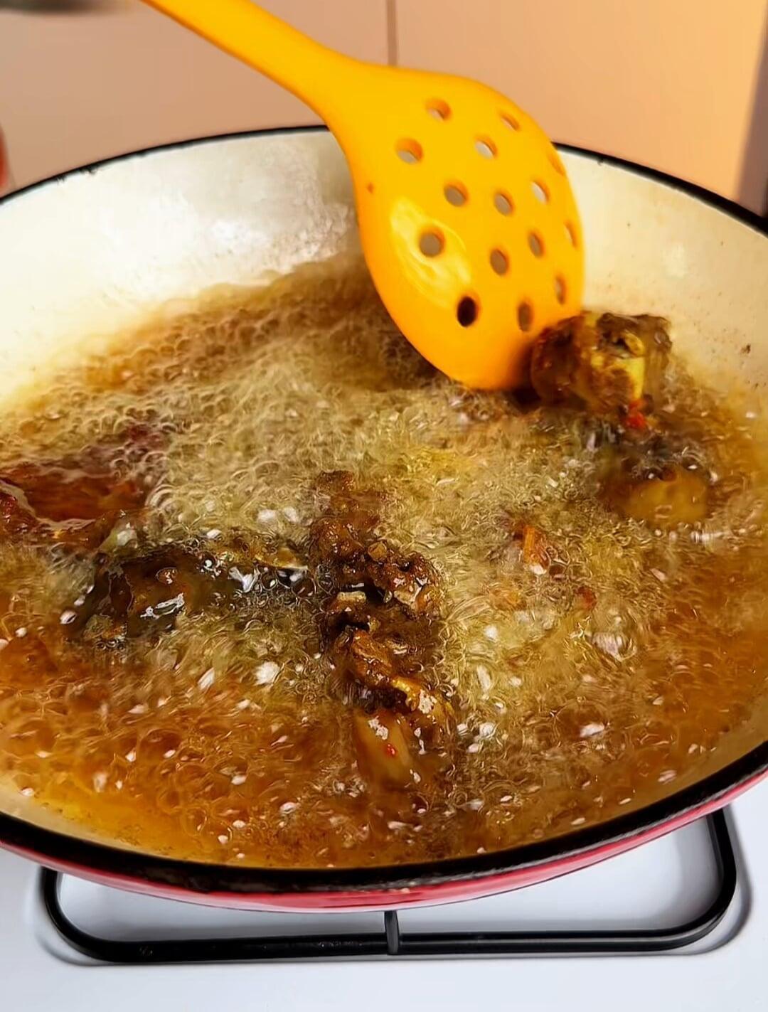 MEAT MADAM’S CRISPY FRIED RAM MEAT RECIPE